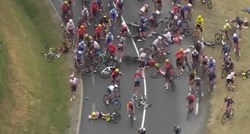 VIDEO Ogroman sudar na Tour de Franceu. Hitna evakuirala ozlijeđene