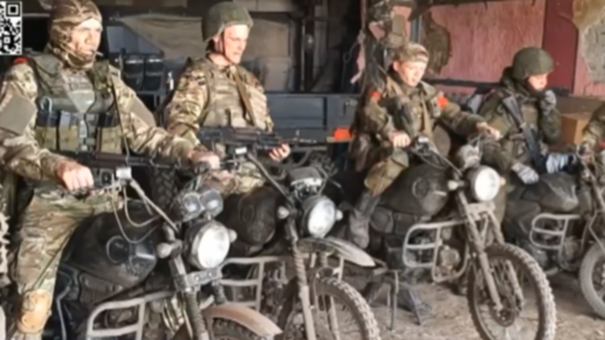 Rusi prema ukrajinskim položajima pojurili na motorima. Potpuno su potučeni