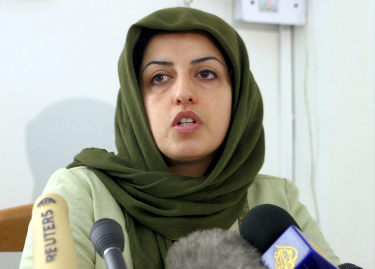 Uhićena i pretučena iranska nobelovka Narges Mohammadi