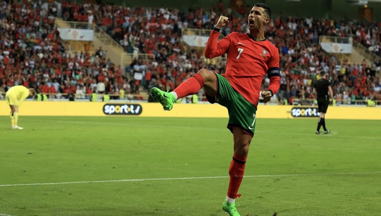 Ronaldo (39) nakon čudesnog rekorda: Volim nogomet, ali ostalo mi je još par godina
