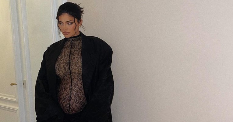 Trudna Kylie Jenner iznenadila se promjenama: Posljednjih tjedana sam naglo narasla
