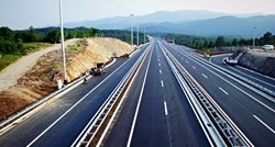 Na autocestu Rijeka - Zagreb zbog vjetra smiju samo auti