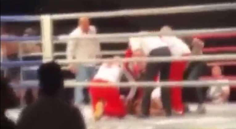 Njemački boksač srušio se u ringu i umro