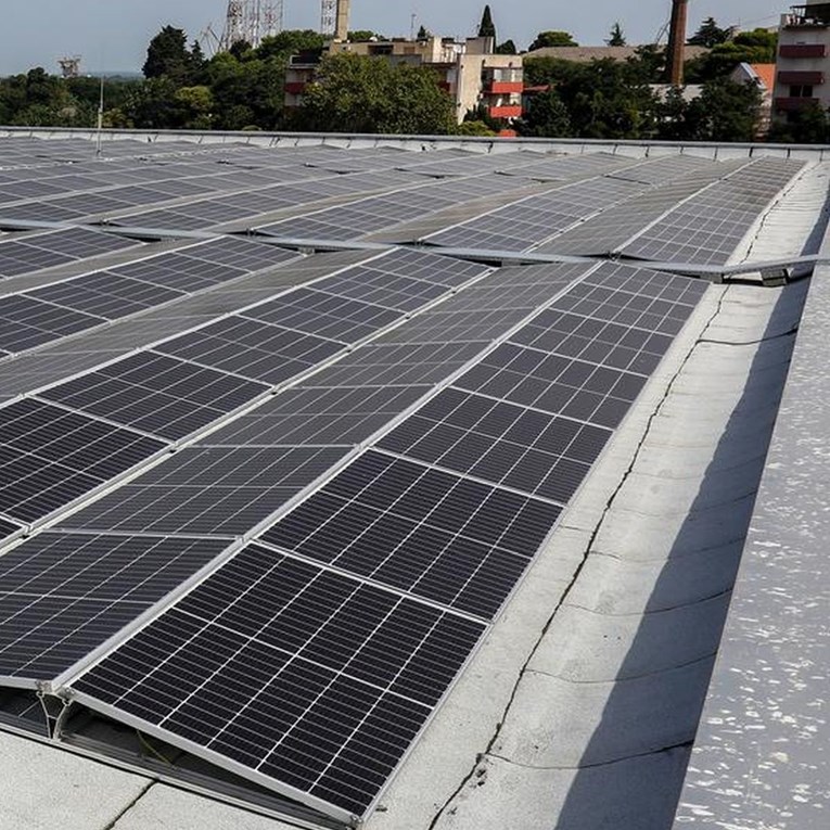 Splitsko-dalmatinska županija daje bespovratna sredstva za fotonaponske elektrane