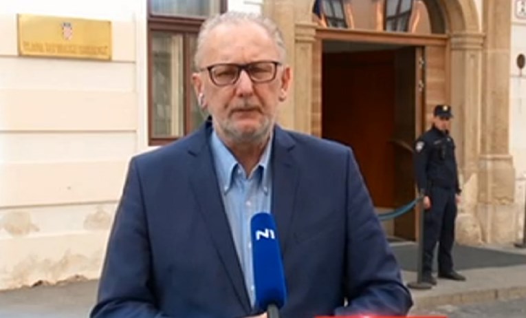 Božinović kaže da propusnice ostaju još tjednima