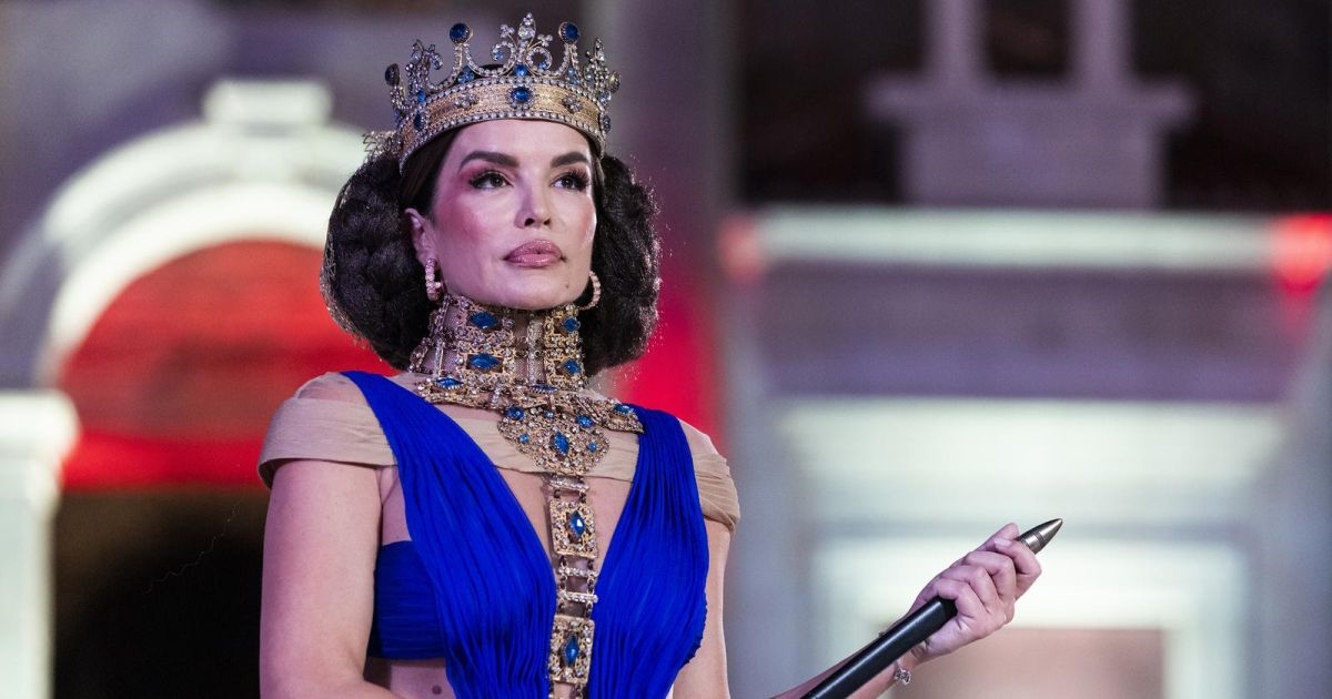 Severina prošetala centrom Splita u nesvakidašnjoj haljini Matije Vuice