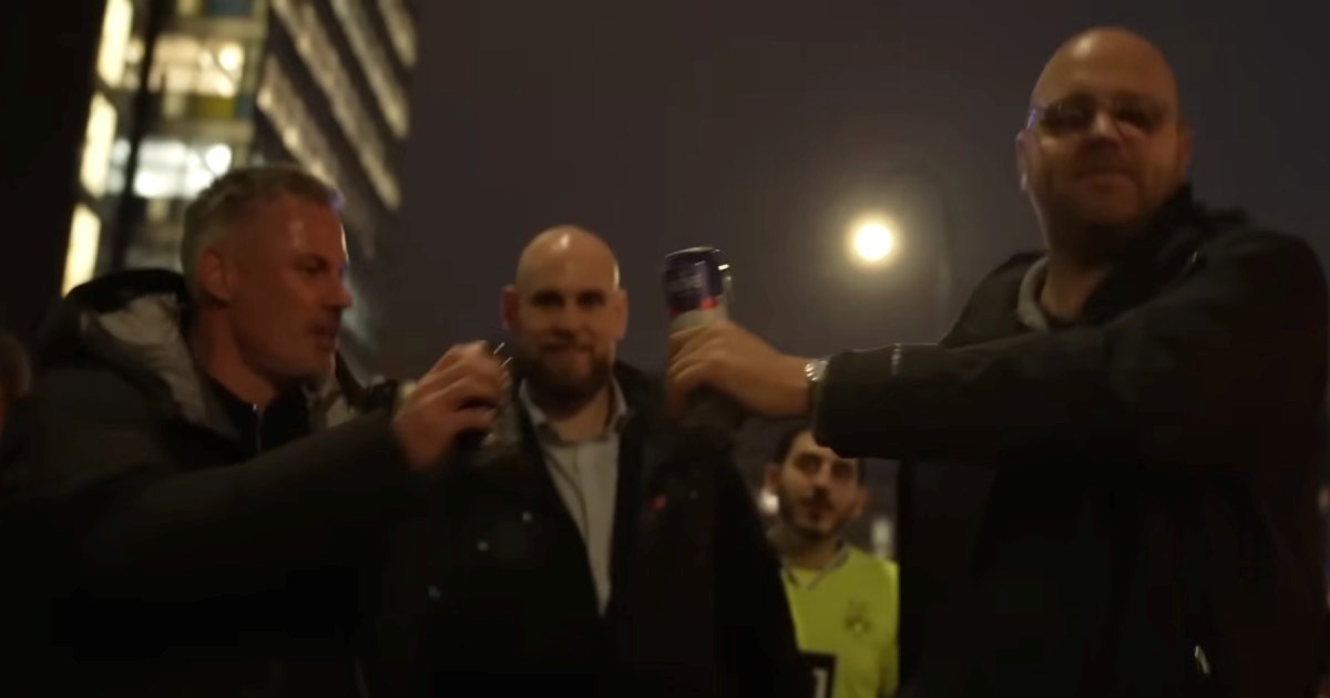 Carragher se zadnji put napio s fanovima Dortmunda. Pogledajte što je sad doživio