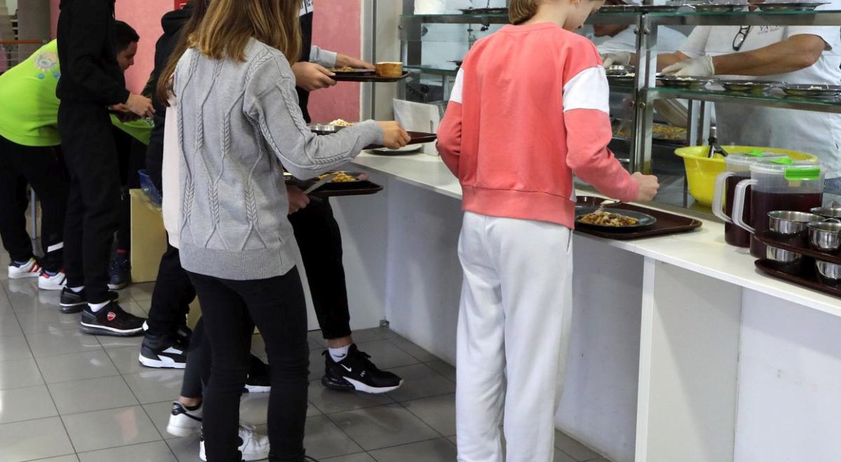 Učenicima za prehranu, prijevoz i udžbenike osigurano 125 milijuna eura
