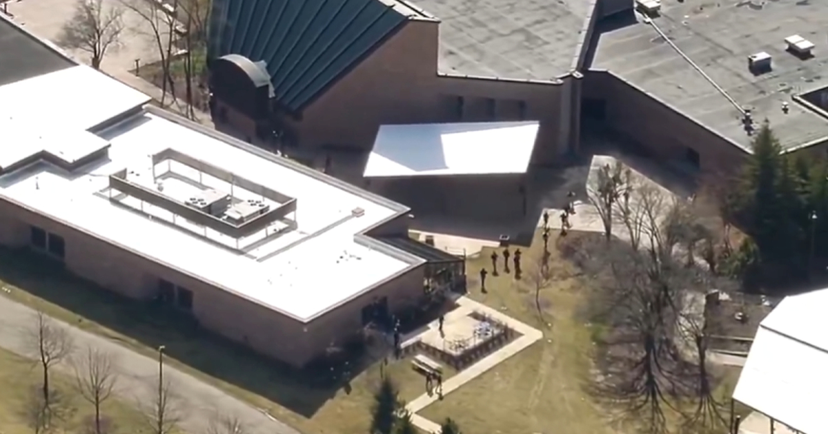 Pucnjava i požar u sinagogi u Michiganu. U tijeku je velika akcija