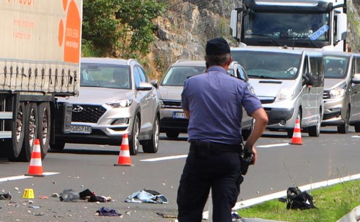 U nesreći na A1 sudjelovala četiri vozila, kolona je ogromna