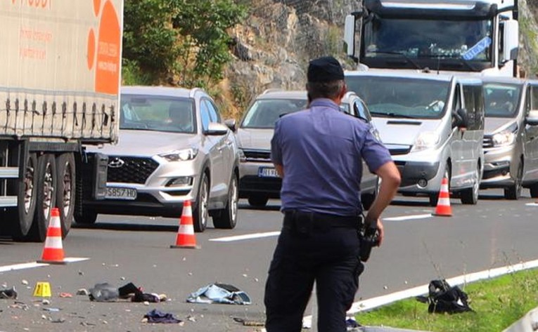 U nesreći na A1 sudjelovala četiri vozila, kolona je ogromna
