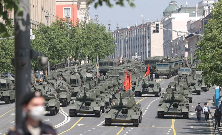 Vojna parada u Moskvi održat će se unatoč pandemiji