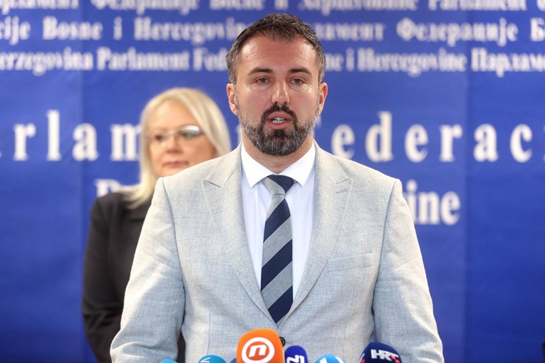 SDP BiH će ipak podržati novu vladu Federacije, blokade i dalje prijete