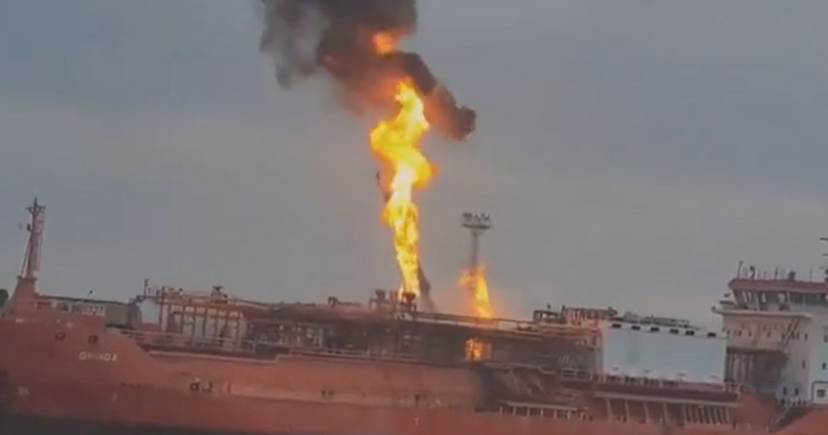 Ruski udar na tanker samo par metara od granice EU-a. Rumunji evakuirali selo