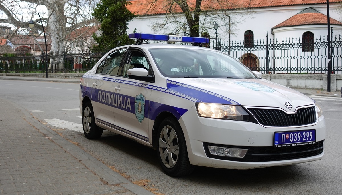 Držao muškarca i djevojku kao robove u Srbiji. Uzimao im je socijalnu pomoć