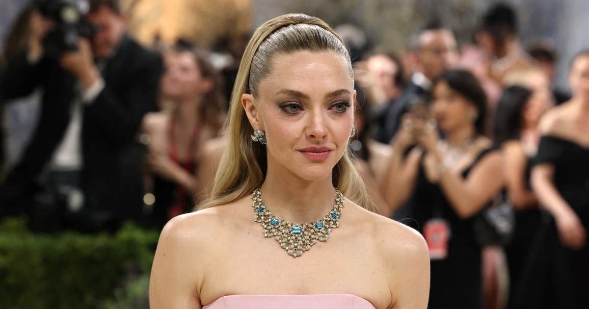 Dolazak Amande Seyfried na Met Galu podigao prašinu, ali ne zbog haljine