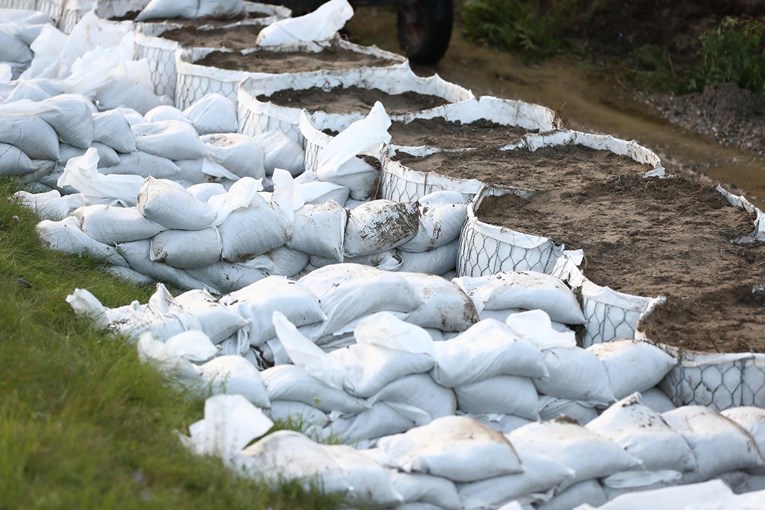 Poplave stižu prema Hrvatskoj: “Spremno je milijun i pol vreća i 300 ljudi na terenu"