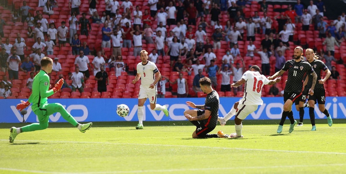 Velemajstorski gol Engleske. Dvojica po travi pobacala šest Hrvata