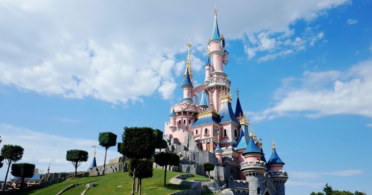 Otac otkrio koliko je potrošio na obiteljsko putovanje u pariški Disneyland
