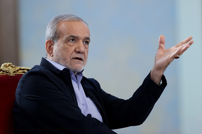 "Ne mogu nas zaustaviti", iranski predsjednik obratio se narodu