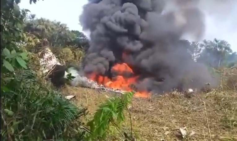 U Kolumbiji pao avion s vojnicima. Najmanje 66 mrtvih