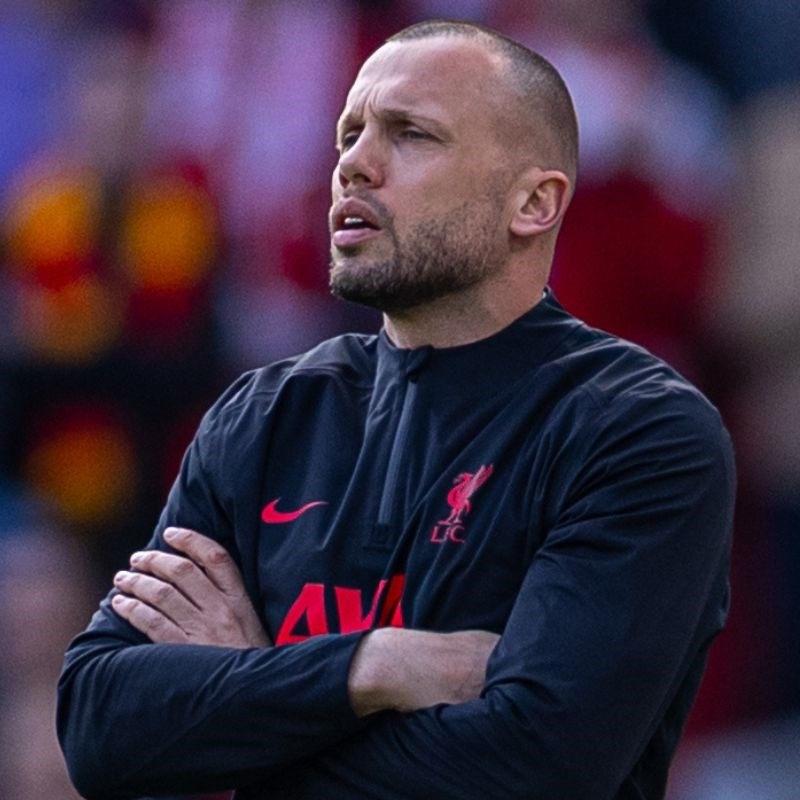 Bivši igrač Ajaxa predstavljen kao novi trener kluba