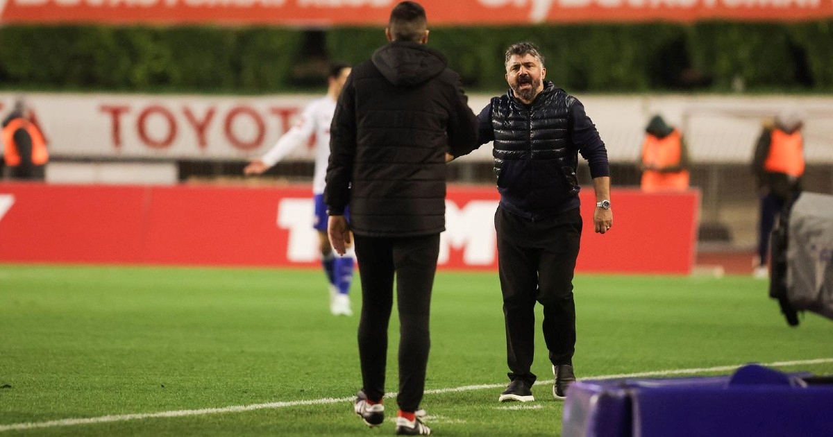 Kolarić sudio kraj poluvremena. Gattuso odmah ušao u teren prigovarati i dobio karton