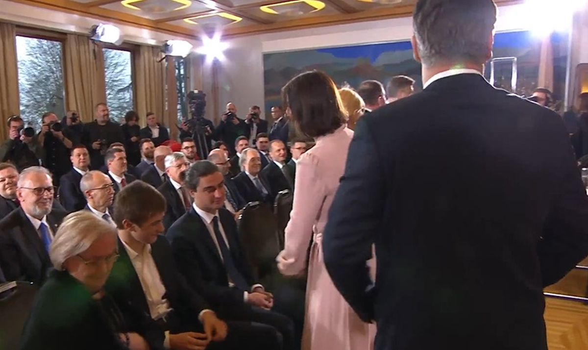 Ljude oduševilo kako je Sanja Milanović pozdravila sinove nakon ceremonije