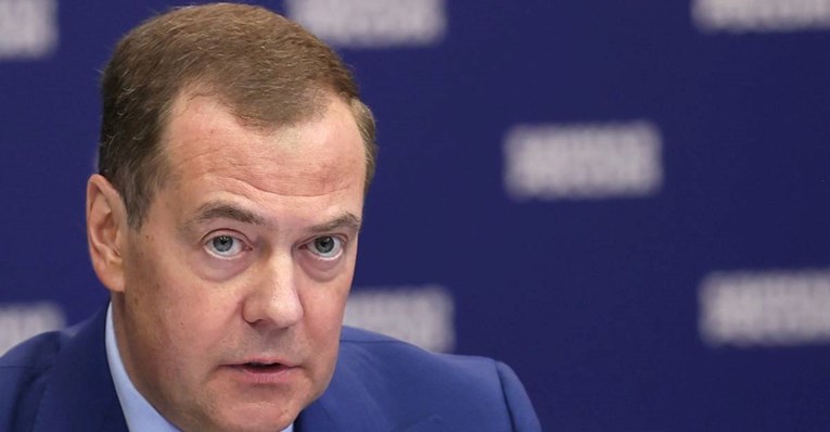 Medvedev: Naši neprijatelji tvrde da nam nedostaje oružja. Moram ih razočarati