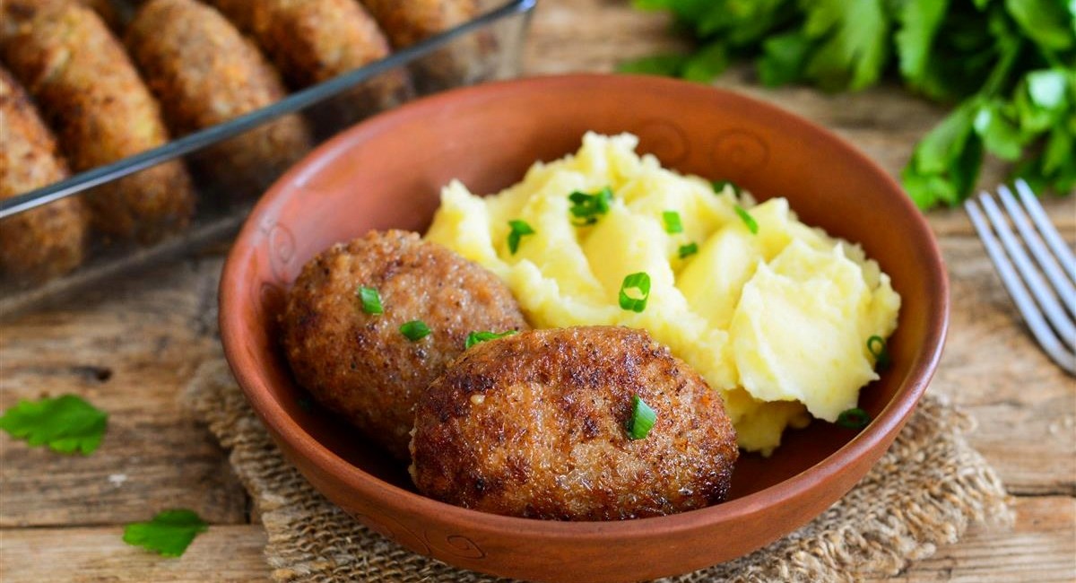 Na fejsu se otvorila rasprava o faširancima - što sve stavljate u njih?