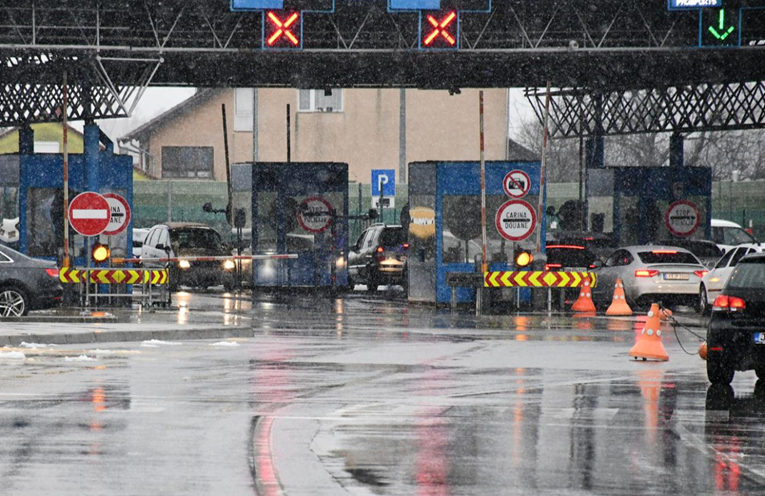 BiH blokira izlaz vozilima s inozemnim registracijama koja imaju neplaćene prekršaje