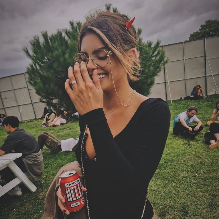 Majica Elle Dvornik koju svi žele sada košta manje od 16 eura