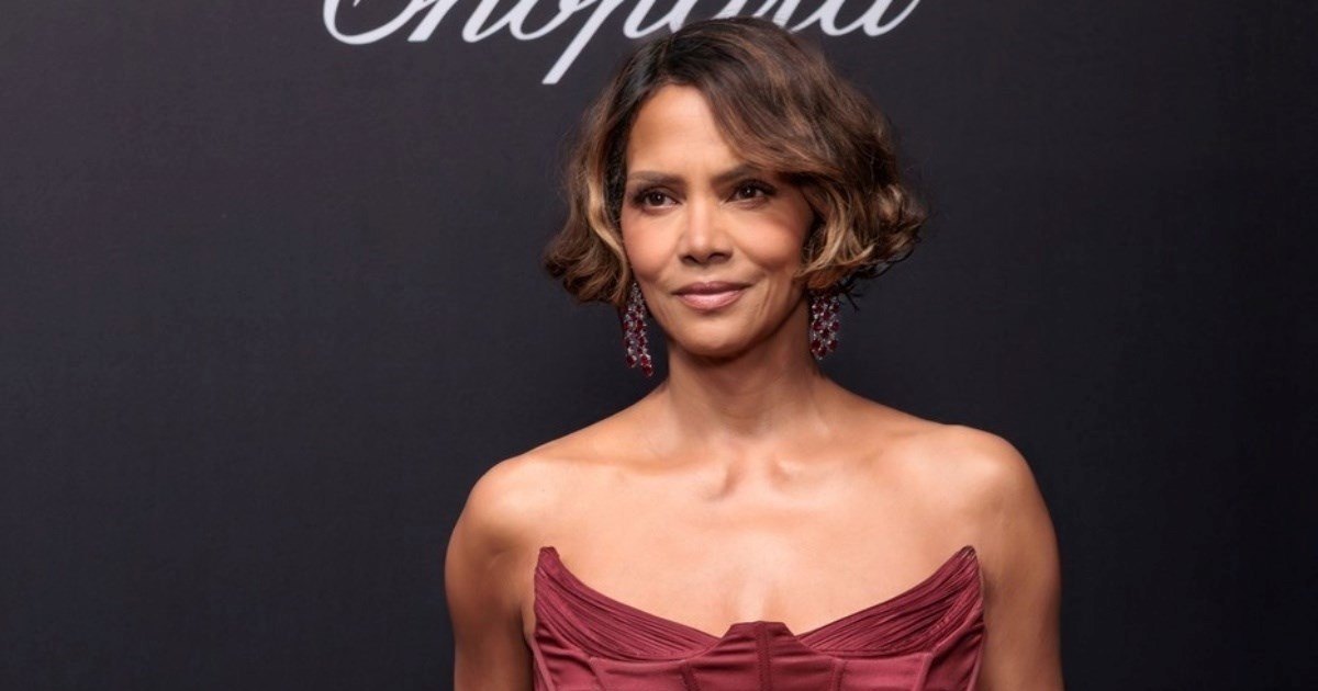 Halle Berry prošetala crvenim tepihom u Cannesu, prekršila pravila odijevanja