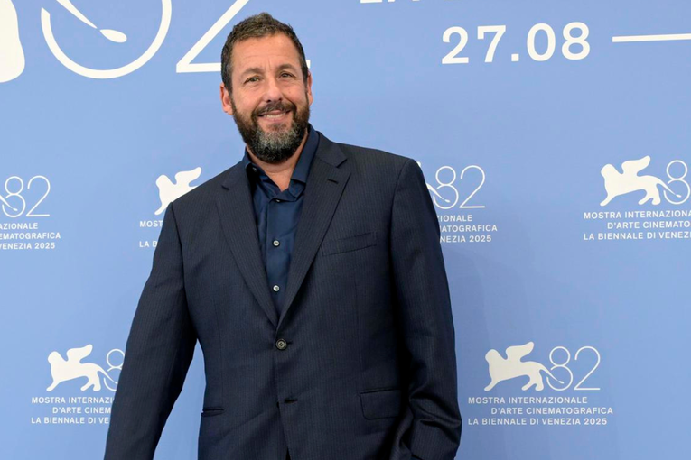 Bračni savjet Adama Sandlera za Taylor Swift i Travisa Kelcea