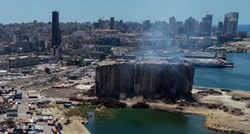 U Bejrutu se urušio dio žitnih silosa koji su prije 2 godine stradali u eksploziji