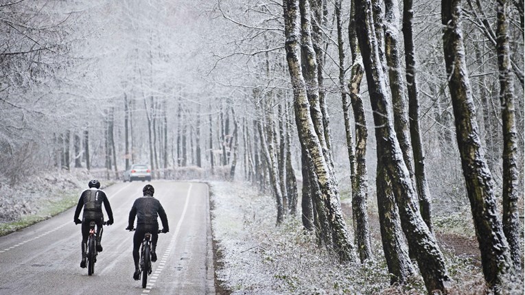 U Nizozemskoj se najavljuju jak snijeg i mećava. Ljude pozivaju da ostanu doma