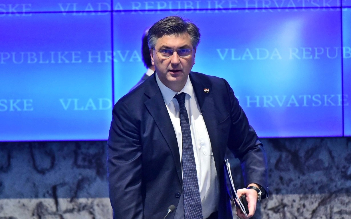 Novogodišnja čestitka Plenkovića: Od ponoći smo ravnopravni s 420 milijuna Europljana