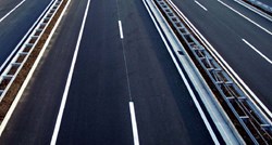 Jako važnu autocestu u BiH grade desetljećima, troškovi i problemi stalno rastu