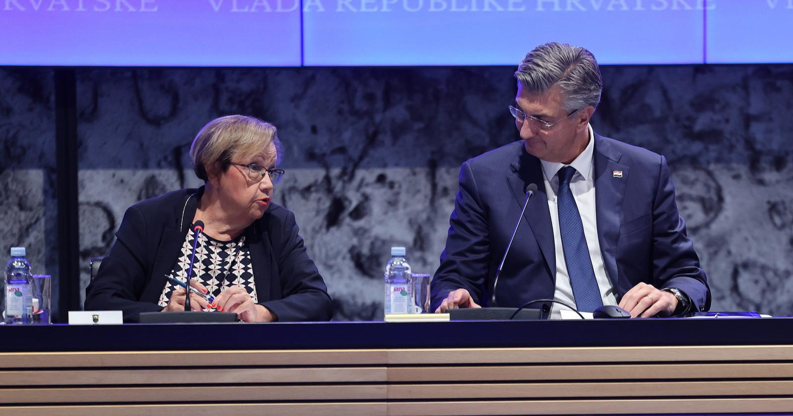 Plenković najavio zakon o zaštiti prava starijih osoba: "Bit će to jedna premijera"