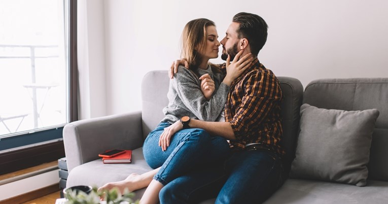Tri znaka otkrivaju da je partner vjeran i da će uvijek biti uz vas, tvrdi psiholog