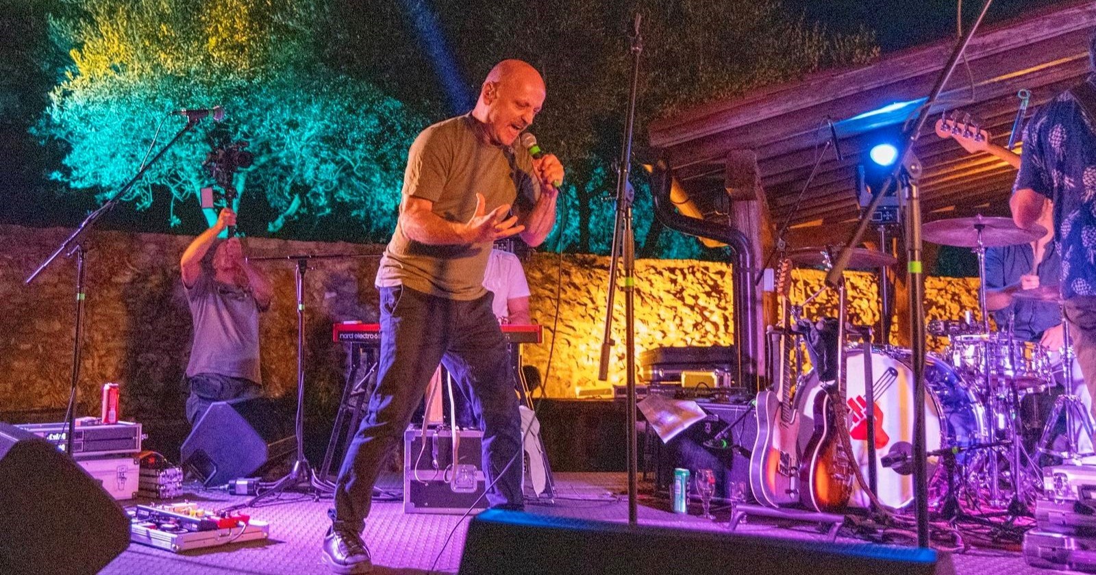 Mile Kekin nastupio u Istri, održao je akustični koncert