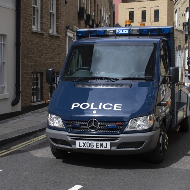 Mlada Sikhinja koju su silovala dva bijelca u Britaniji: Hvala svima na podršci