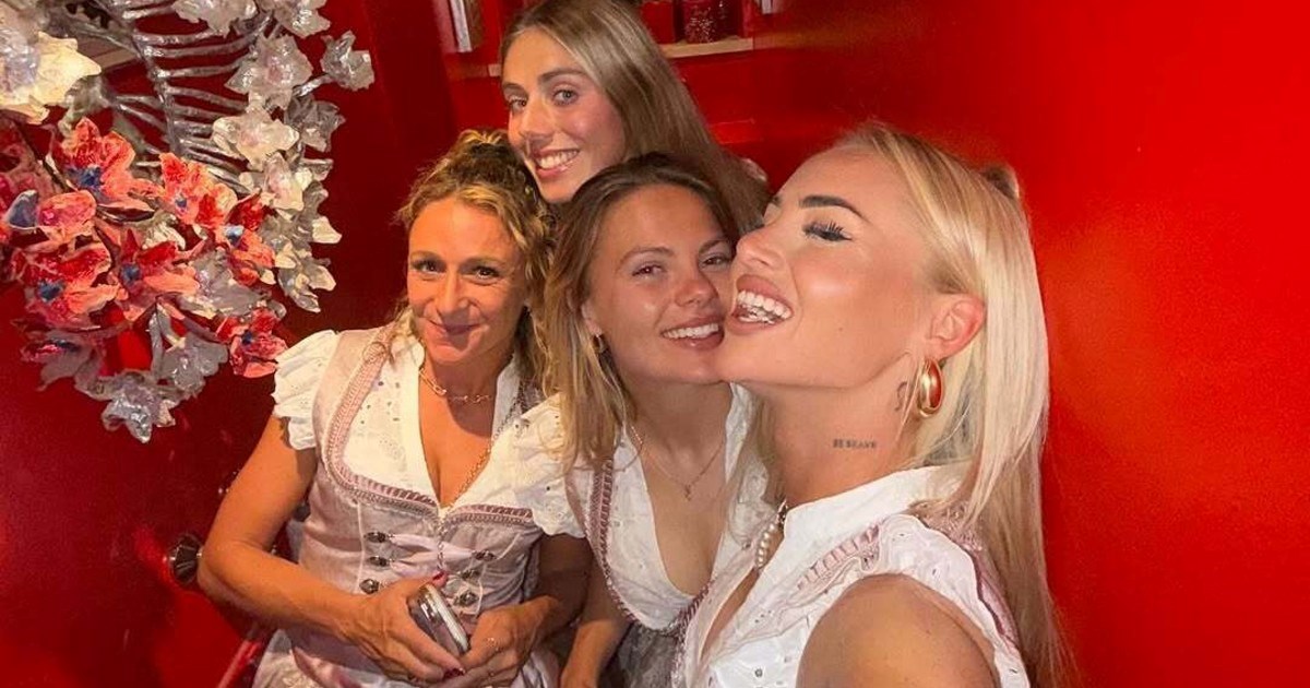 FOTO Alisha Lehmann oduševila fanove objavom s Oktoberfesta. Ima skoro 80.000 lajkova