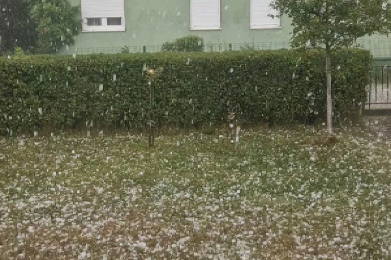 VIDEO Tuča pogodila okolicu Karlovca, pogledajte snimku