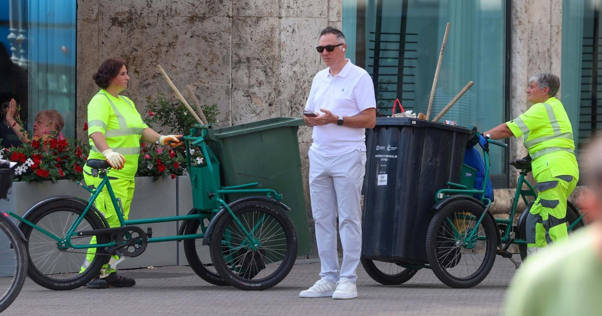 Simpatičan prizor iz Zagreba: Dvije žene brinu da centar grada bude besprijekoran