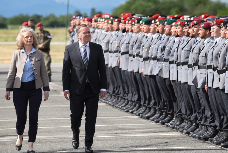 Novi potez NATO-a uz rusku granicu. Glavnu ulogu preuzimaju Nijemci i Nizozemci