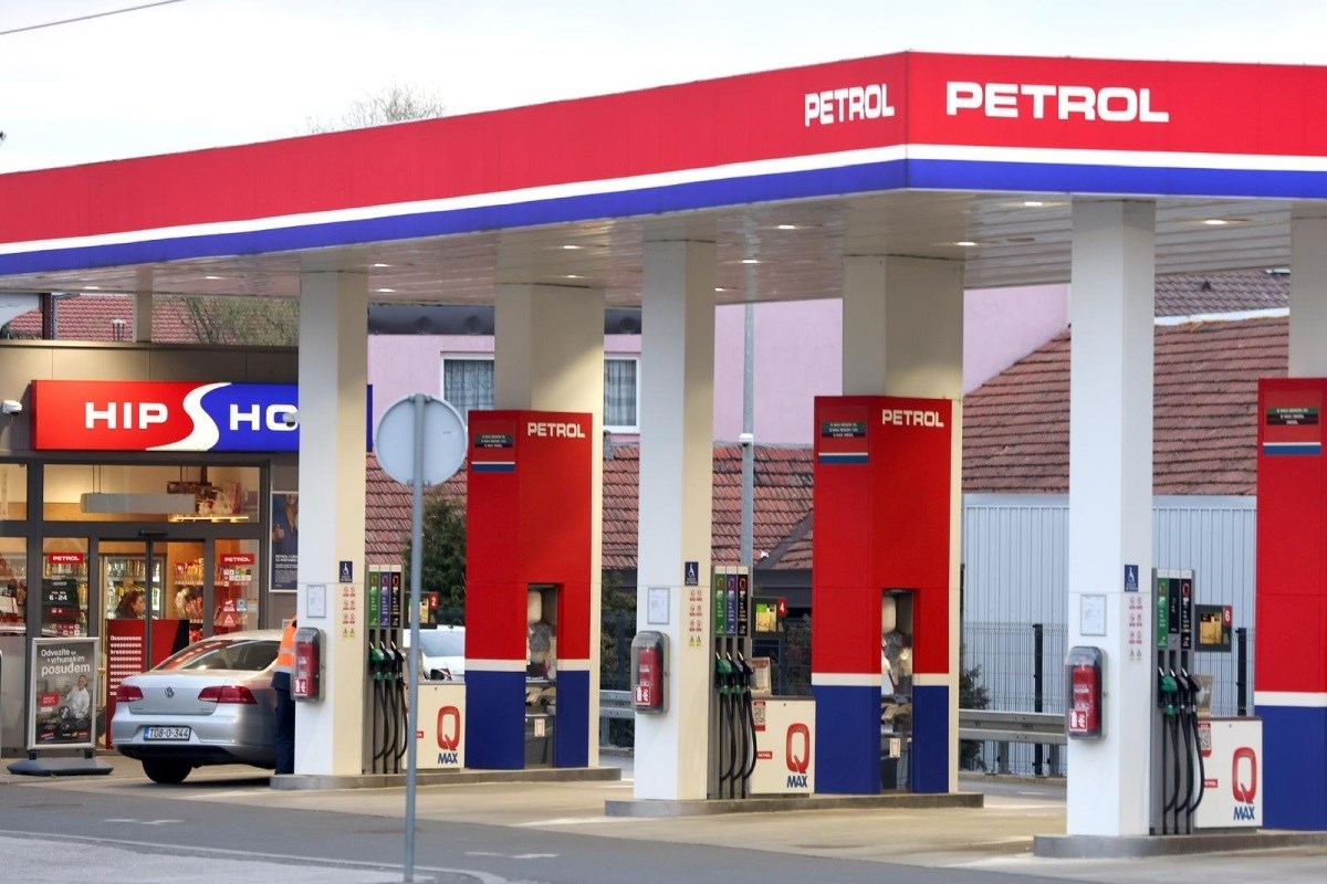 Ina i Petrol reagirali na odluku vlade