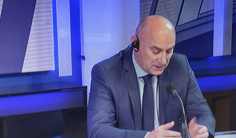 Može li se ići u posjet bolesnom roditelju u drugu županiju? Trut: Sve se provjerava