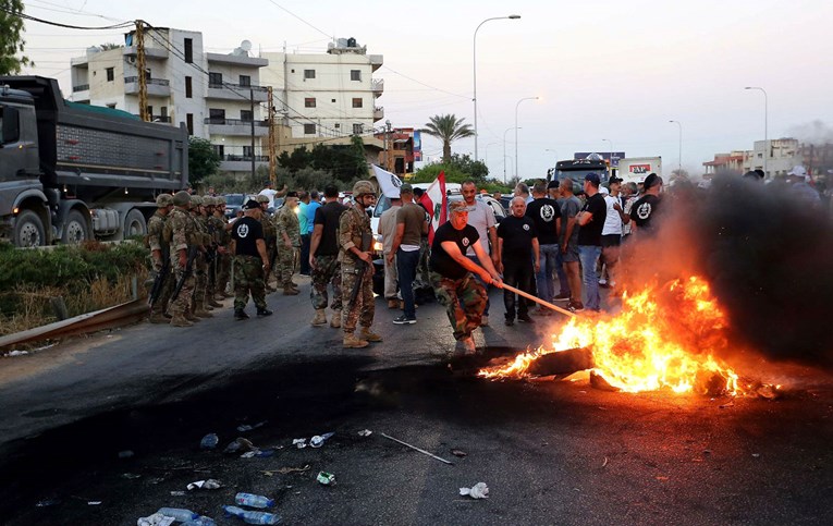 Pomoćnici libanonskog ministra ubijeni u napadu na konvoj