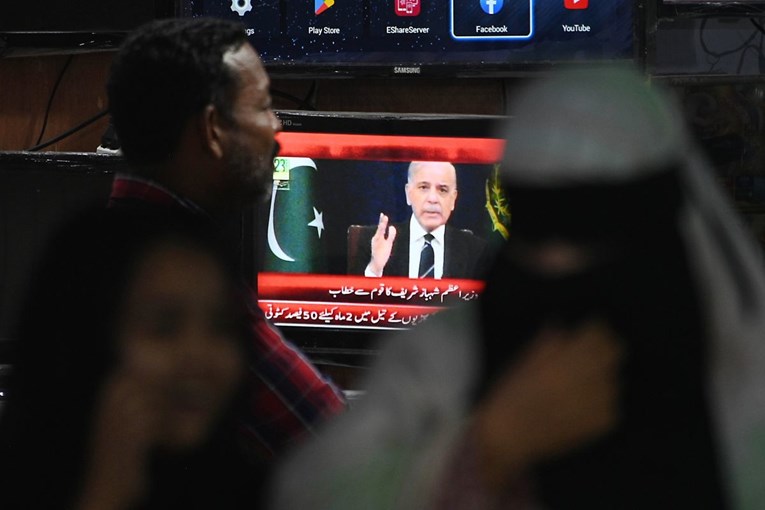 Premijer Pakistana: Spremni smo i počašćeni da budemo domaćin pregovora SAD-a i Irana